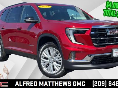 New 2025 GMC Acadia Elevation w/ Elevation Premium Package