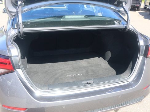 Used 2024 Nissan Sentra SV FWD image 11