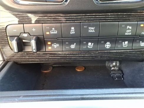 Used 2017 RAM 1500 Limited image 15