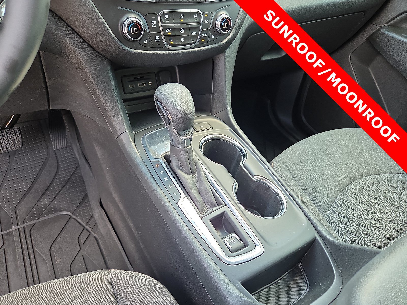Used 2023 Chevrolet Equinox LT FWD image 25