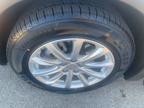 Used 2022 Cadillac XT4 Luxury w/ Driver Awareness Package AWD/4WD image 34