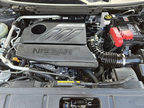 Used 2024 Nissan Rogue SL FWD image 30