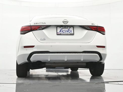 Used 2024 Nissan Sentra SV FWD image 40