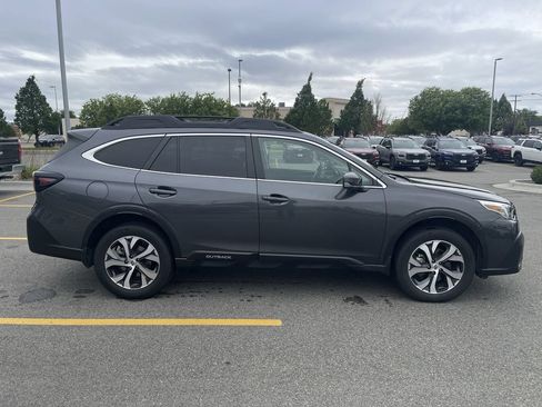 Used 2021 Subaru Outback Limited XT w/ Popular Package #2 AWD/4WD image 10