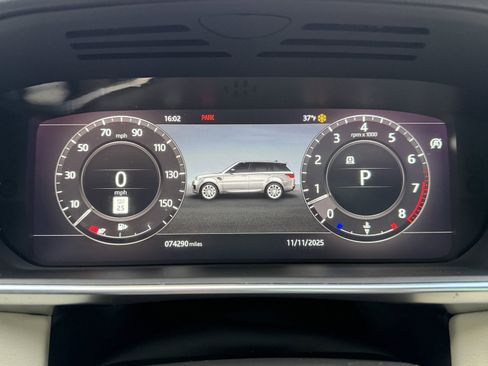 Used 2020 Land Rover Range Rover Sport HSE image 28