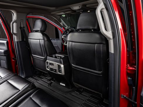 Used 2021 Ford F250 Lariat w/ Lariat Ultimate Package image 32