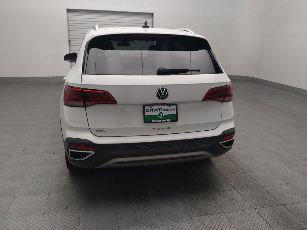 Used 2022 Volkswagen Taos SEL FWD image 6