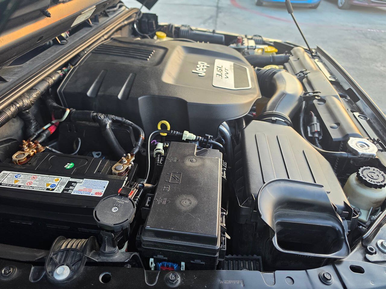 Used 2013 Jeep Wrangler Sport AWD/4WD image 48