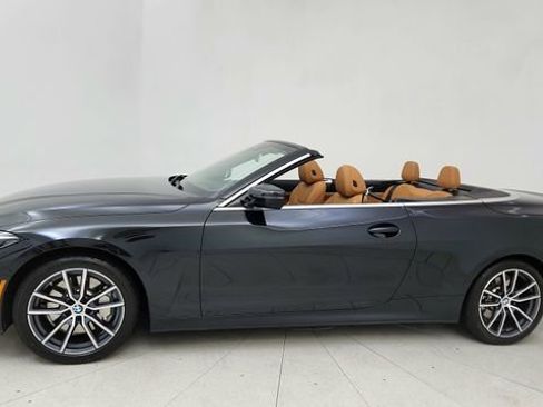 Used 2026 BMW 430i Convertible image 3
