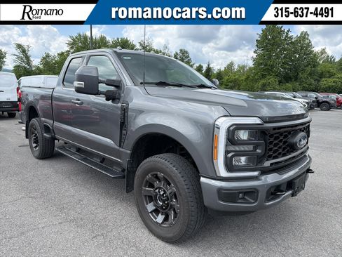 Used 2023 Ford F250 Lariat w/ Sport Appearance Package AWD/4WD image 1