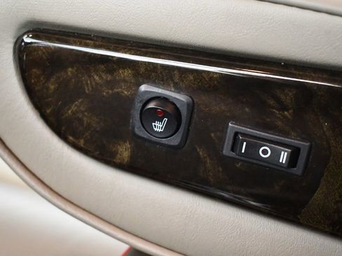 Used 2013 GMC Savana 1500 AWD image 70