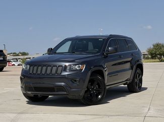 Used 2015 Jeep Grand Cherokee Altitude AWD/4WD video 2
