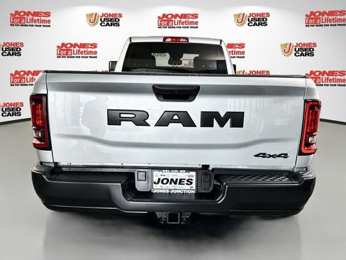 Used 2026 RAM 2500 Tradesman AWD/4WD image 16