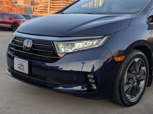 Used 2023 Honda Odyssey Elite image 10