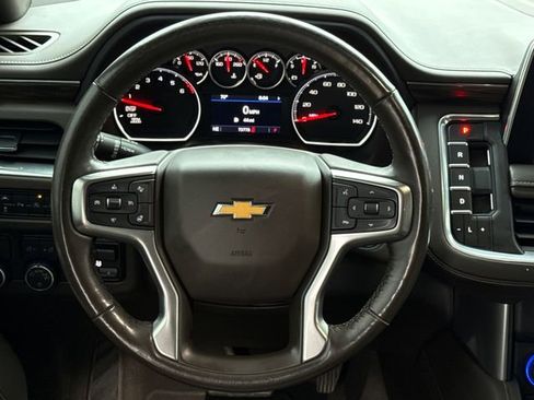 Used 2021 Chevrolet Tahoe LT w/ LT Signature Package RWD image 16