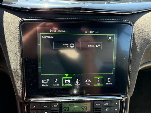 Used 2018 Maserati GranTurismo Sport RWD image 47