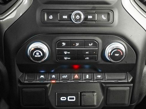 Used 2025 GMC Sierra 1500 Pro w/ Pro Value Package image 17