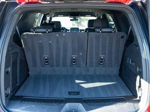 Used 2022 Chevrolet Tahoe LT w/ Luxury Package image 8