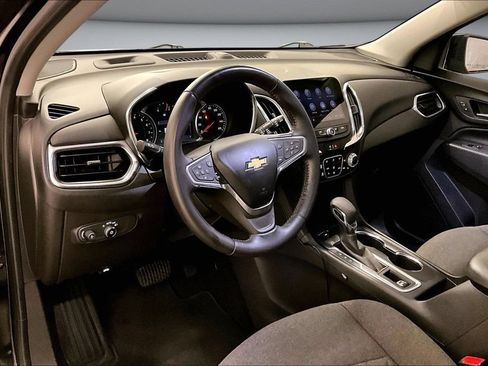 Used 2022 Chevrolet Equinox LT AWD/4WD image 17