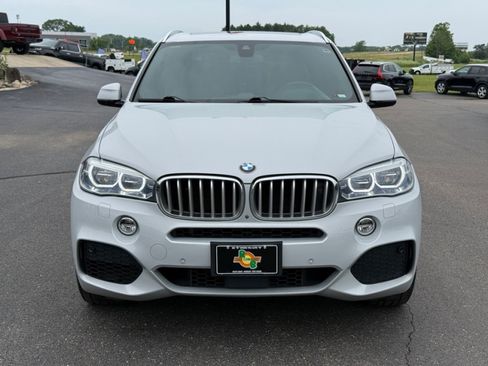 Used 2018 BMW X5 xDrive50i w/ Dynamic Handling Package AWD/4WD image 3