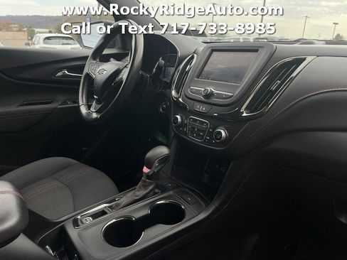Used 2022 Chevrolet Equinox RS w/ LPO, Floor Liner Package AWD/4WD image 11