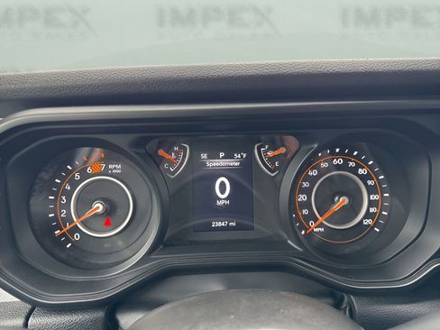 Used 2025 Jeep Wrangler Unlimited Sport AWD/4WD image 23