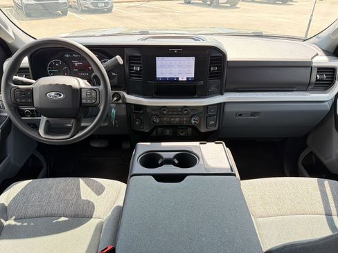 Used 2025 Ford F250 XLT AWD/4WD image 15