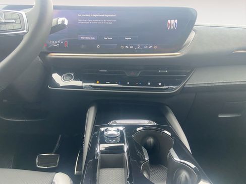 New 2025 Buick Envision Sport Touring image 11