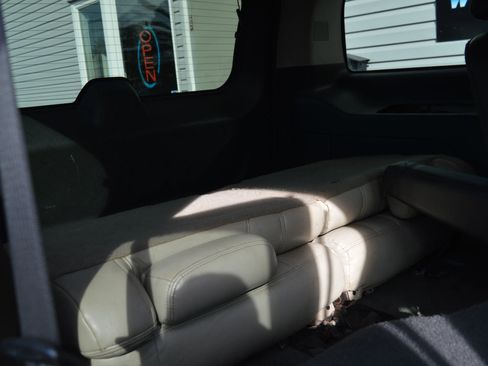 Used 2009 GMC Yukon SLT image 28