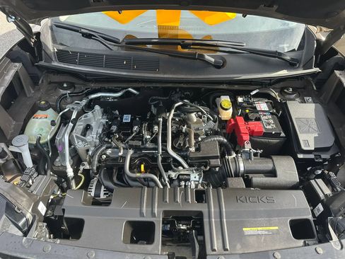 Used 2025 Nissan Kicks SV FWD image 23