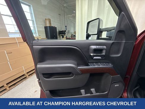 Used 2016 GMC Sierra 1500 SLT w/ SLT Premium Package image 31