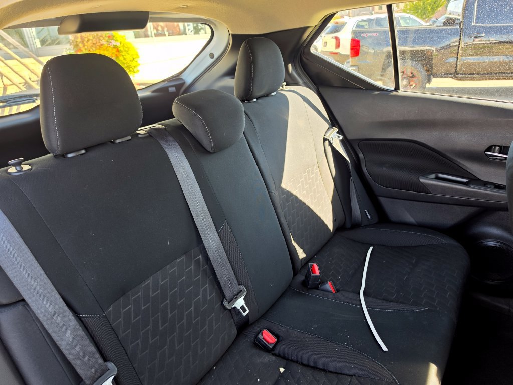 Used 2023 Nissan Kicks SV FWD image 13
