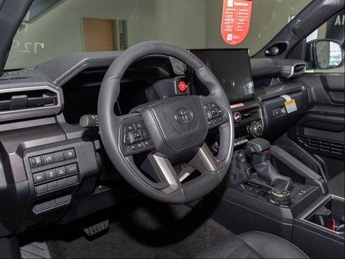 New 2026 Toyota 4Runner TRD Off-Road Premium AWD/4WD image 19