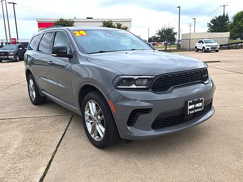 Used 2024 Dodge Durango GT AWD/4WD image 2