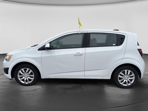 Used 2016 Chevrolet Sonic LS FWD image 7
