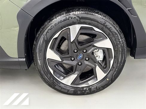 Certified 2025 Subaru Crosstrek 2.5i Limited w/ Popular Package #3A image 33