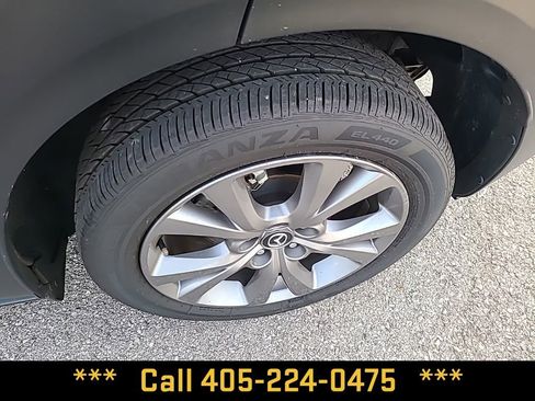 Used 2024 MAZDA CX-30 AWD 2.5 S w/ Premium Package image 4