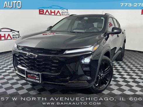 Used 2025 Chevrolet Trax ACTIV w/ Sunroof Package FWD image 1