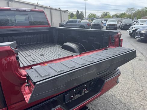 Used 2024 GMC Sierra 3500 Denali w/ Denali Reserve Package AWD/4WD image 21