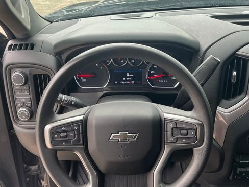 Used 2021 Chevrolet Silverado 1500 Custom Trail Boss w/ Midnight Edition AWD/4WD image 22