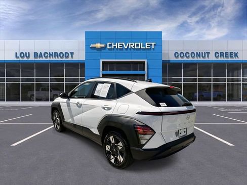 Used 2025 Hyundai Kona SEL FWD image 6