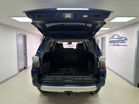 Used 2018 Toyota 4Runner TRD Off-Road Premium image 37