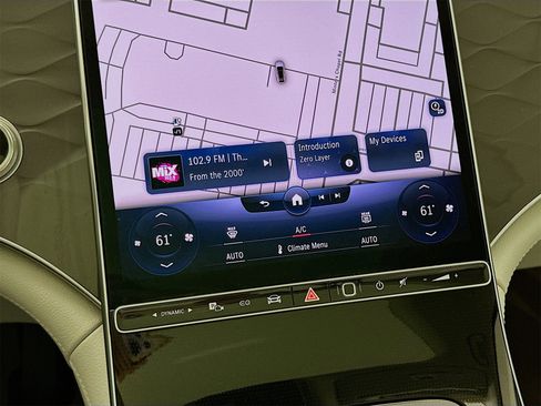 Used 2023 Mercedes-Benz EQS 450+ SUV image 17