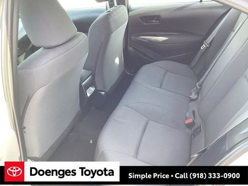 Used 2024 Toyota Corolla LE image 12