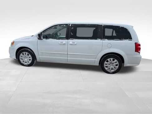 Used 2017 Dodge Grand Caravan SE w/ Power Window Group image 9