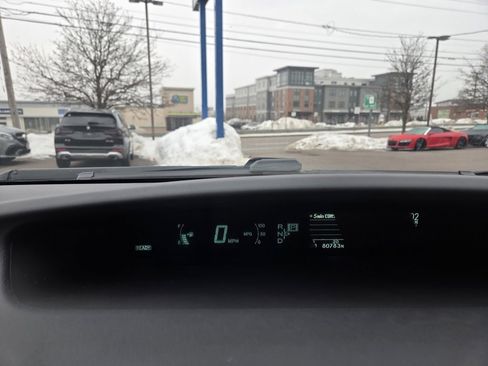 Used 2010 Toyota Prius Three image 15