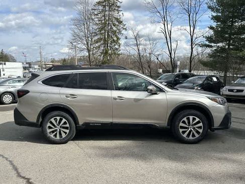 Used 2020 Subaru Outback Premium w/ Popular Package #1 image 3