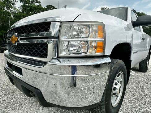 Used 2013 Chevrolet Silverado 2500 W/T AWD/4WD image 10