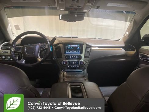 Used 2020 GMC Yukon Denali w/ Denali Ultimate Package image 12