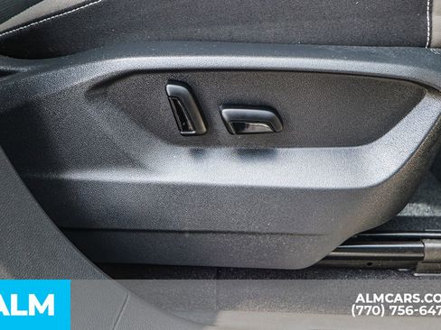 Used 2023 Volkswagen Atlas SEL Premium image 60